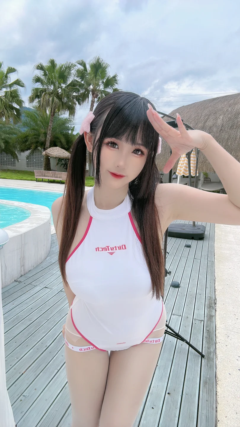 miko酱ww - 泳装 [50P] icoser.la (029).webp